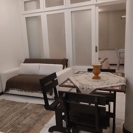 Copacabana, 1 Quarto Vista Mar Confortavel 100M Da Praia Rio de Janeiro Luaran gambar