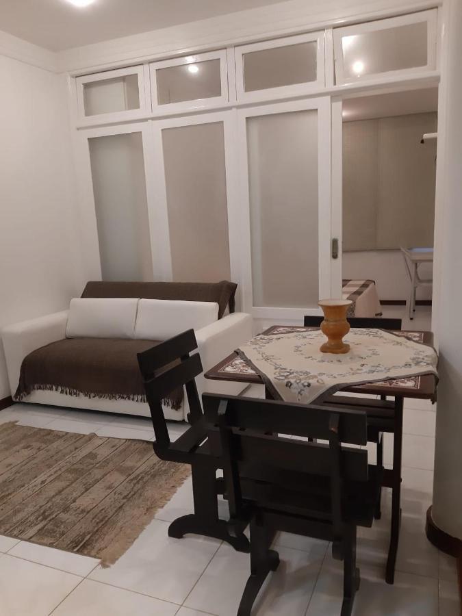 Copacabana, 1 Quarto Vista Mar Confortavel 100M Da Praia Rio de Janeiro Luaran gambar